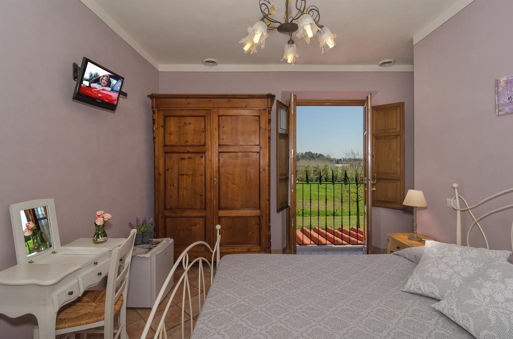 Agriturismo Ai Linchi Лукка Экстерьер фото